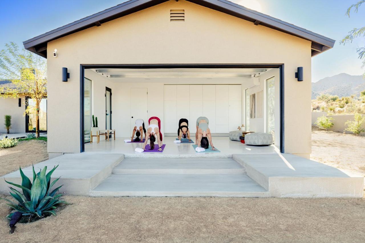 Amaru Muru - Luxury Retreat With Pool/Hot Tub/Yoga ジョシュア・ツリー エクステリア 写真