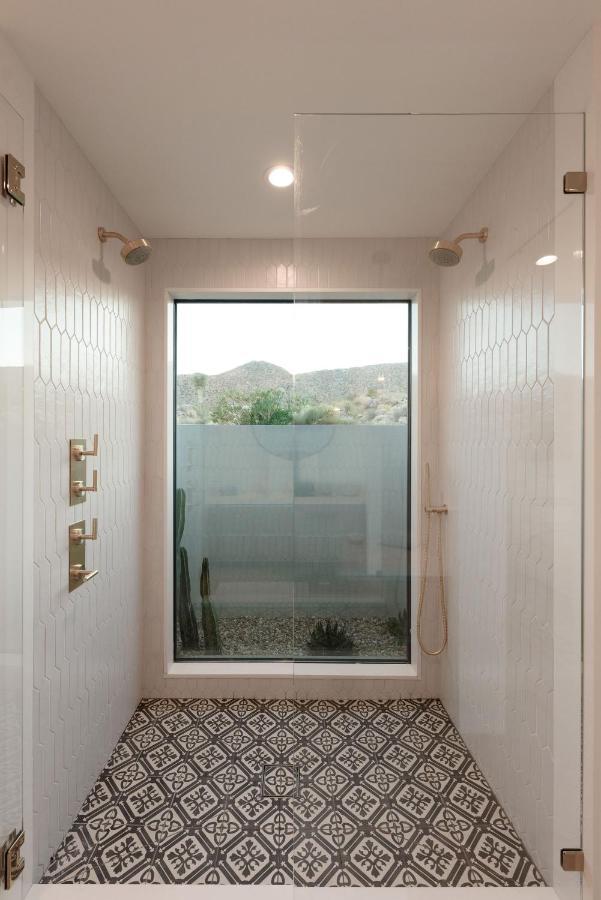 Amaru Muru - Luxury Retreat With Pool/Hot Tub/Yoga ジョシュア・ツリー エクステリア 写真