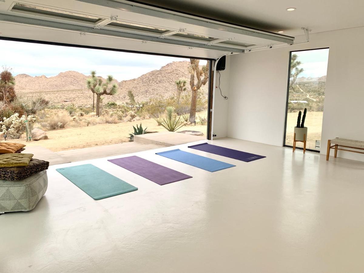Amaru Muru - Luxury Retreat With Pool/Hot Tub/Yoga ジョシュア・ツリー エクステリア 写真