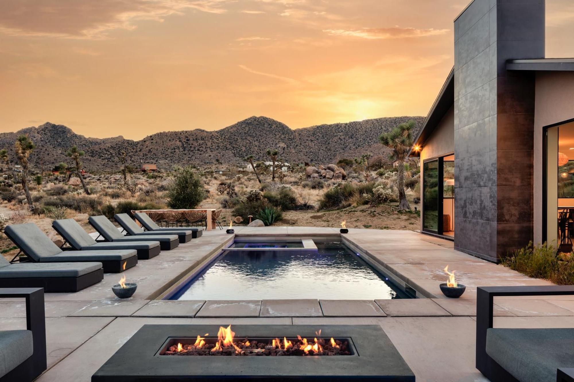 Amaru Muru - Luxury Retreat With Pool/Hot Tub/Yoga ジョシュア・ツリー エクステリア 写真